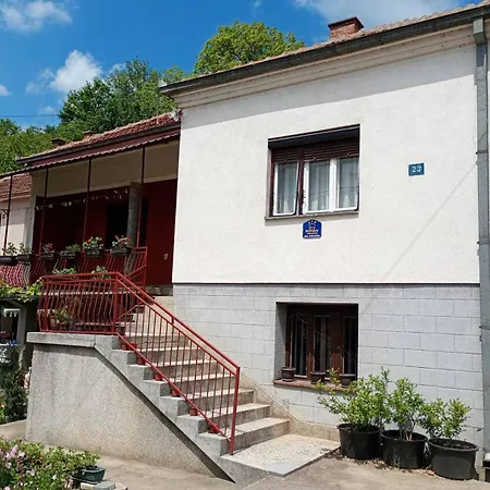 Bohan Sobe Vladicin * Vladičin Han